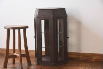 アンティーク家具　和製アンティーク　ナラ材　卓上でも使える六角形ガラスケース(ショーケース、陳列棚、飾り棚)