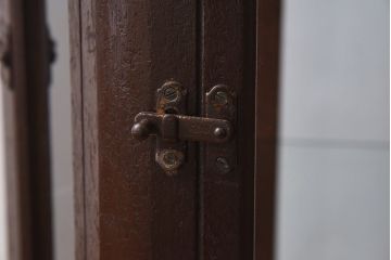 アンティーク家具　和製アンティーク　ナラ材　卓上でも使える六角形ガラスケース(ショーケース、陳列棚、飾り棚)