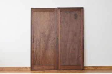 アンティーク 古い木のシックな引き戸2枚セット(帯戸、板戸)
