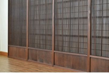 古民具・骨董　古い木の格子戸(裏障子付き)4枚セット
