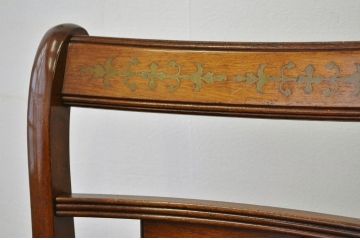 ヴィンテージ家具　イギリスビンテージ(ヴィンテージ)・雰囲気の良いシックなダイニングチェア