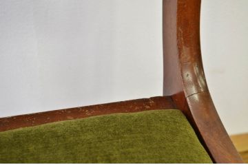 ヴィンテージ家具　イギリスビンテージ(ヴィンテージ)・雰囲気の良いシックなダイニングチェア