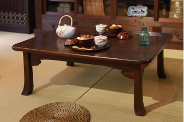 アンティーク家具　アンティーク 天板無垢材一枚板の座卓(ちゃぶ台・テーブル)