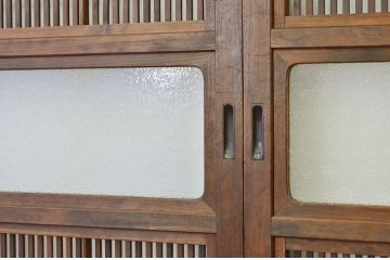 古民具・骨董 腰板欅のダイヤガラス格子戸4枚セット(裏障子付き)