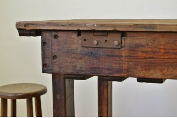 アンティーク家具　極厚無垢材の工場用アンティーク大型作業台(テーブル)