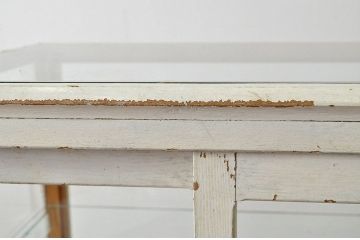 アンティーク家具　人気の縦型ペイントガラスケース(ショーケース)