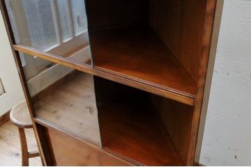 レトロ家具　1960年代 レトロなコーナーキャビネット