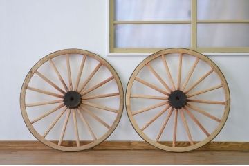 アンティーク雑貨　☆古いレトロな木製車輪2個セット(大八車)