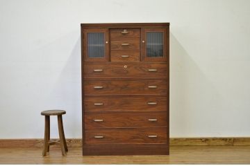 レトロ家具　昭和レトロ　モールガラスと小引き出し付きチェスト(箪笥・たんす)