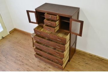 レトロ家具　昭和レトロ　モールガラスと小引き出し付きチェスト(箪笥・たんす)