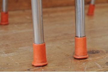 アンティーク家具　古い幼稚園の椅子2脚セット