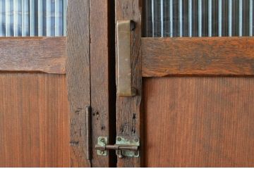 レトロ家具　昭和レトロ 希少 古い木のモールガラスアンティークロッカー?4人用