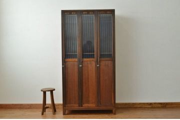 レトロ家具　昭和レトロ 希少 古い木のモールガラスアンティークロッカー?3人用