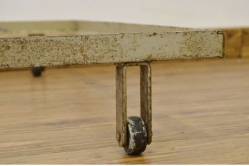 レトロ家具★昭和レトロ 古い病院のアイアンベットフレーム(5)