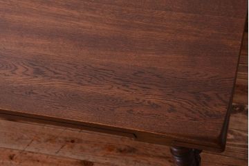 中古　ナラ材!高級ダイニングテーブル(定価約398000円)