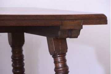 中古　ナラ材!高級ダイニングテーブル(定価約398000円)