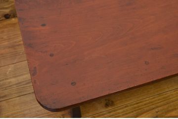 レトロ家具　昭和レトロ 天板一枚板のとても小さなかわいい角ちゃぶ台(折り畳みテーブル)