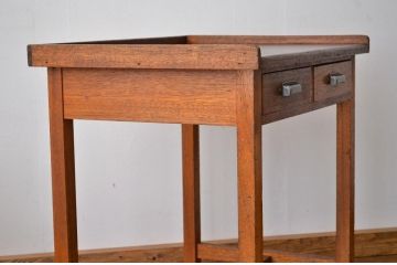 レトロ家具　昭和レトロ 縁付きデザインのかわいい平机(デスク)?作業台