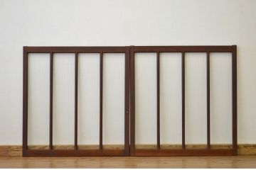 昭和レトロ 古い木のモールガラス引き戸2枚セット(窓・建具・ガラス戸)