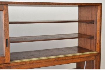 レトロ家具　昭和レトロ 結霜ガラス入り特大両面収納棚 引き出し付き(陳列棚・ショーケース・ガラスケース)