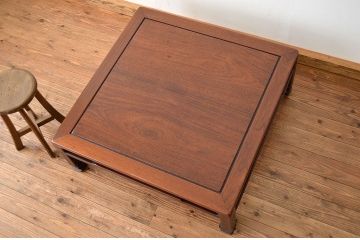 アンティーク家具　古民具・骨董　古い唐木の重厚な座卓(テーブル)