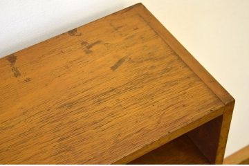 レトロ家具　昭和レトロ　シンプルな飾り棚(下駄箱)