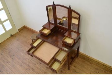 アンティーク家具　大正ロマン　古い洋館の上質なドレッサー(鏡台)