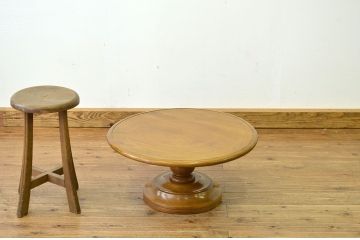 アンティーク家具　小振りな丸型テーブル(ちゃぶ台)