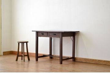アンティーク家具　古い木のシンプルな平机(テーブル)