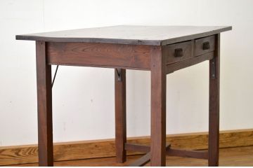 アンティーク家具　古い木のシンプルな平机(テーブル)