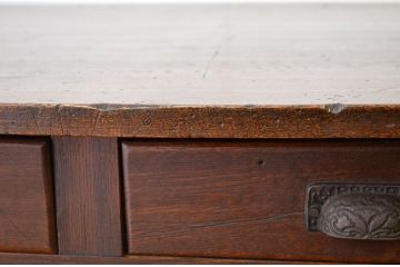 アンティーク家具　古い木のシンプルな平机(テーブル)