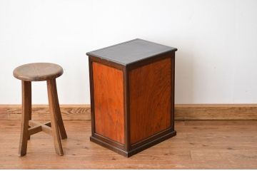 レトロ家具　古い木のレトロな電話台
