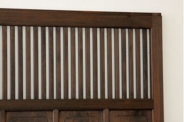 1960年頃古い木の上質な作りの格子戸2枚セット(引き戸)