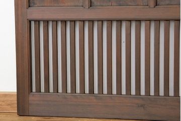 1960年頃古い木の上質な作りの格子戸2枚セット(引き戸)