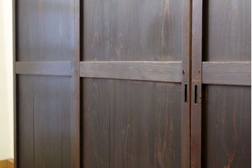 古民具・骨董　古い木のアンティーク引き戸4枚セット(板戸・帯戸)