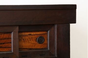 アンティーク家具　古民具・骨董　希少な黒柿の四尺水屋箪笥(サイドボード)