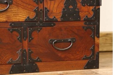 アンティーク家具　古民具・骨董　重厚な三方欅の上手帳場箪笥