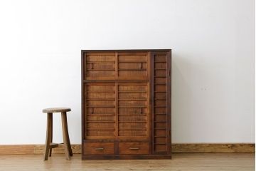 アンティーク家具　アンティーク　造りの上質な無垢材下駄箱(収納棚)