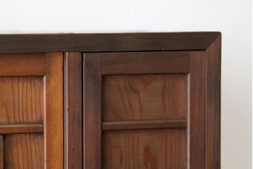アンティーク家具　アンティーク　造りの上質な無垢材下駄箱(収納棚)