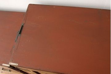 アンティーク家具　アンティーク　漆の綺麗な前欅重ね衣装箪笥(チェスト)