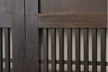 古民具・骨董　重厚な格子帯戸3枚セット?(引き戸・板戸)