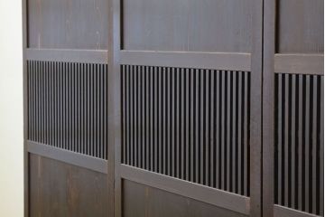 古民具・骨董　重厚な格子帯戸3枚セット(2)(引き戸・板戸)