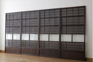 古民具・骨董　古い木のシックな裏障子付き格子4枚セット(引き戸・建具)