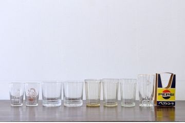 アンティーク雑貨　○岡木太郎・顔のグラスなど8点(トリス・アンカーコップ・ペプシ)