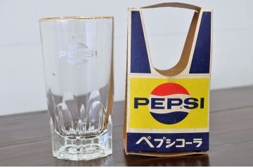 アンティーク雑貨　○岡木太郎・顔のグラスなど8点(トリス・アンカーコップ・ペプシ)