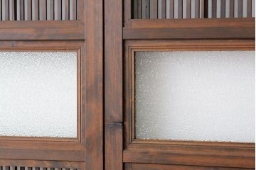 古民具・骨董　ダイヤガラス入り裏障子付き格子戸4枚セット(引き戸・建具)