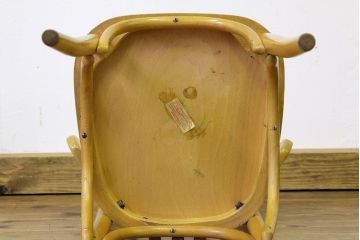 アンティーク家具　 アンティーク　DREVOUNIA社　小ぶりでおしゃれなベントウッドチェア2脚セット(トーネットチェア)(2)