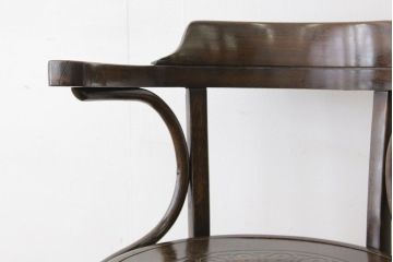 アンティーク家具　イギリスアンティーク　ベントウッドアームチェア?トーネット1脚(椅子)