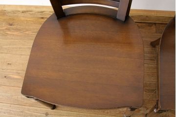 ヴィンテージ家具　イギリスビンテージ　1980年頃無垢材ダイニングチェア2脚セット