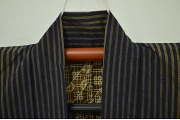 アンティーク雑貨　○古い木綿着物　3点(縦縞、絣　古布材料)